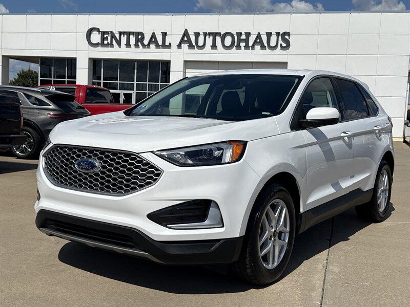 used 2024 Ford Edge car, priced at $22,888