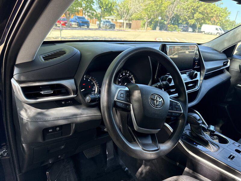 used 2023 Toyota Highlander car, priced at $29,888
