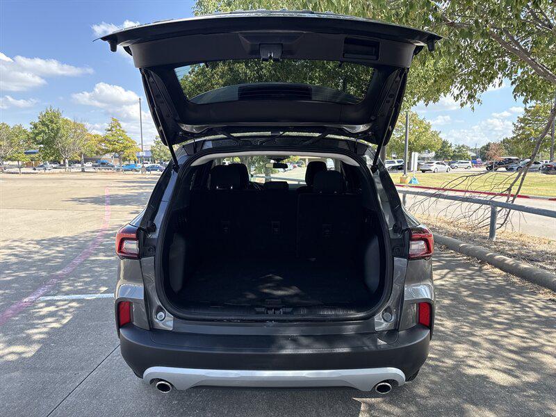 used 2025 Ford Escape car, priced at $23,888