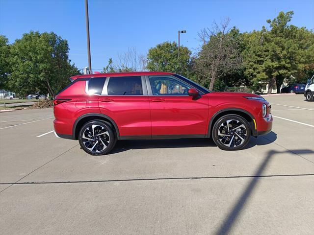 used 2024 Mitsubishi Outlander car, priced at $25,888