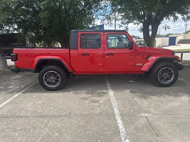 used 2023 Jeep Gladiator car, priced at $33,888