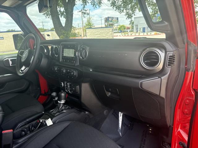 used 2023 Jeep Gladiator car, priced at $33,888