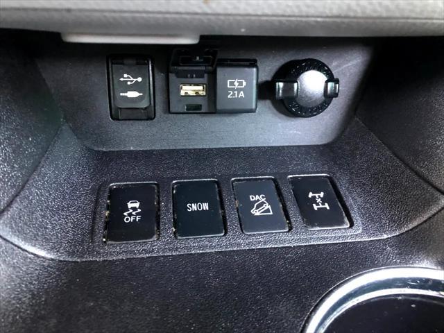 used 2019 Toyota Highlander car, priced at $23,990