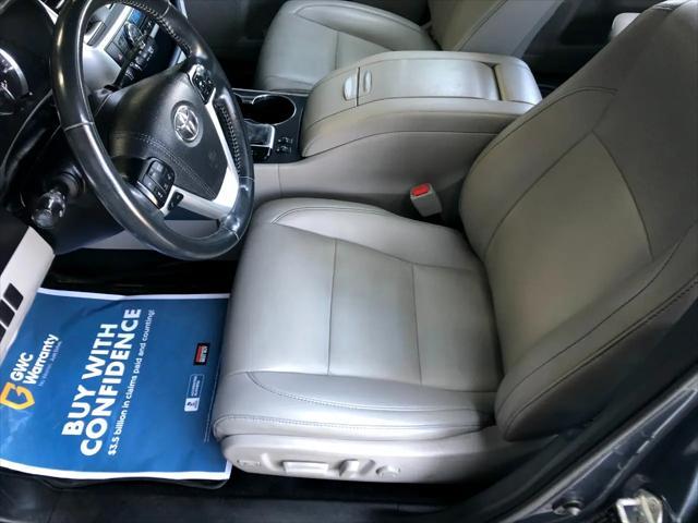 used 2019 Toyota Highlander car, priced at $23,990
