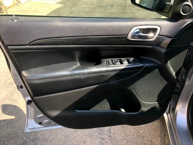 used 2020 Jeep Grand Cherokee car, priced at $21,990