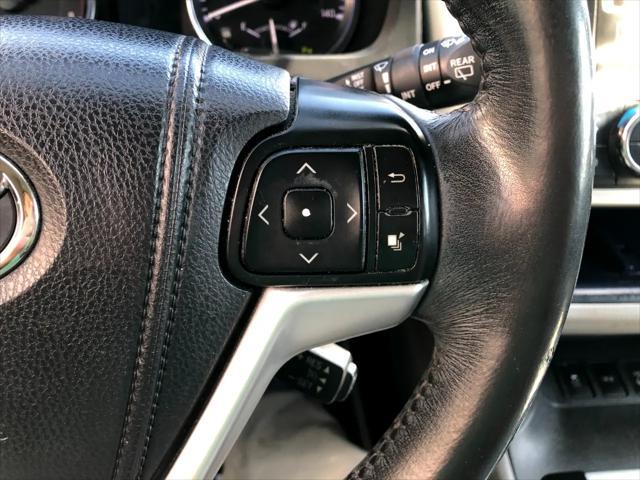 used 2015 Toyota Highlander car, priced at $16,990