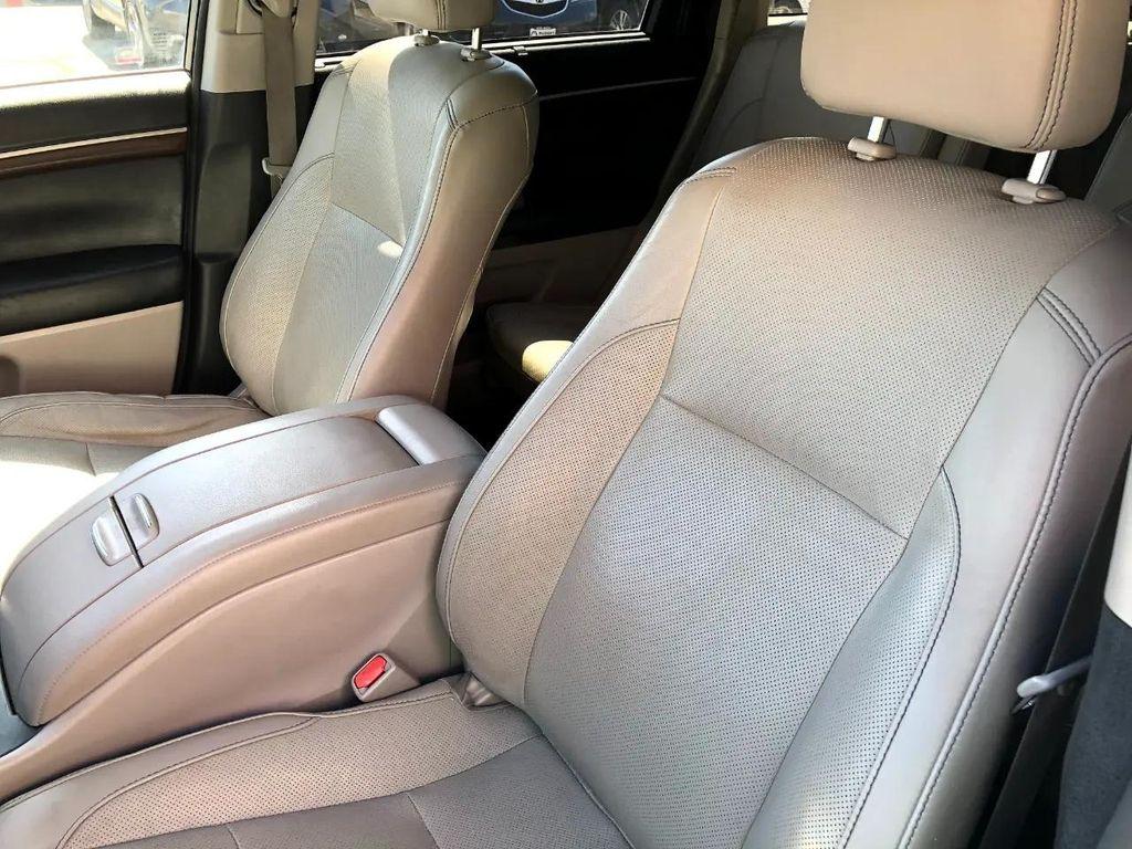 used 2015 Toyota Highlander car, priced at $16,405