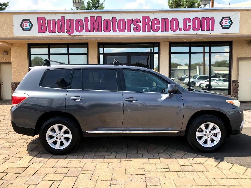 used 2013 Toyota Highlander car, priced at $12,647