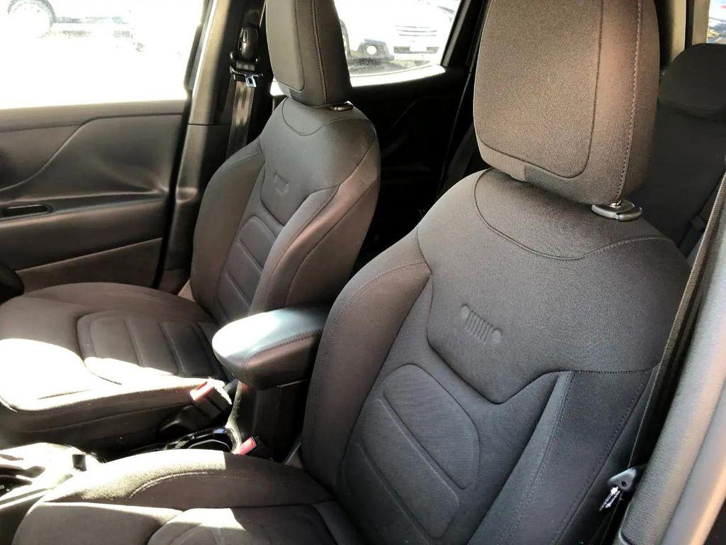 used 2016 Jeep Renegade car, priced at $13,990