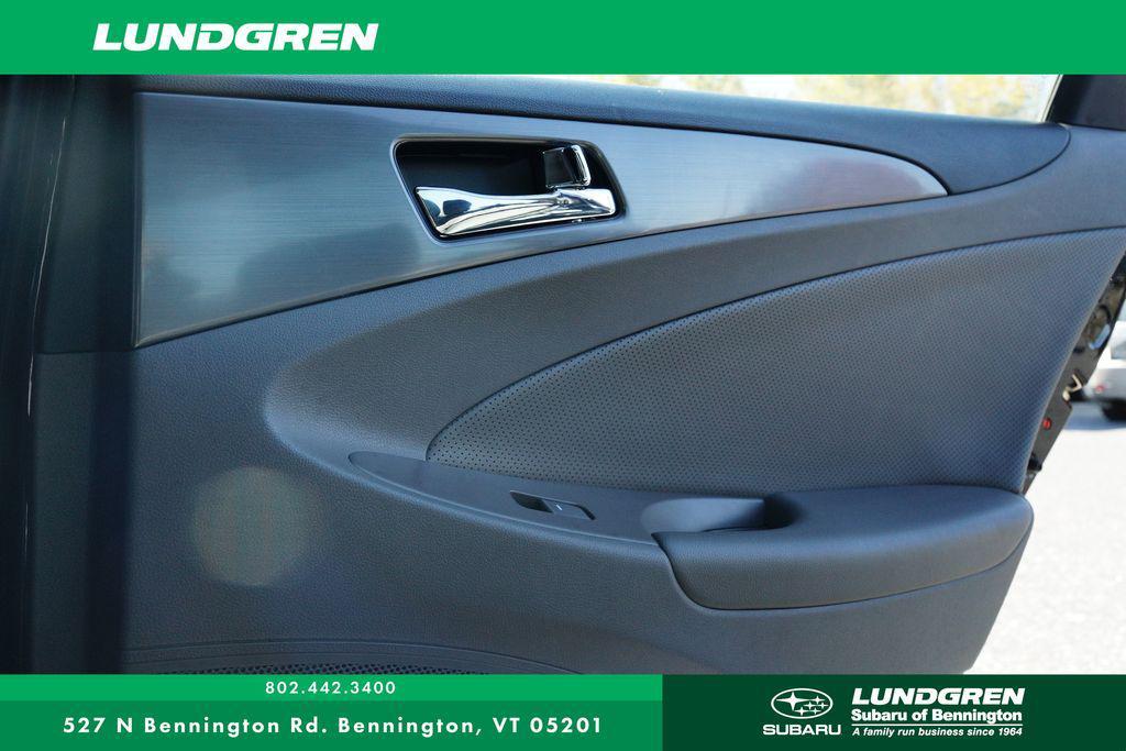 used 2014 Hyundai Sonata Hybrid car, priced at $8,631