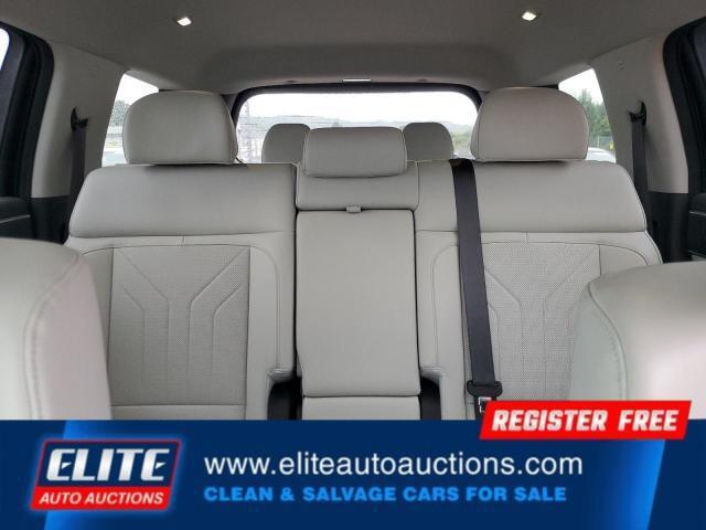 used 2024 Hyundai Santa Fe car, priced at $7,866
