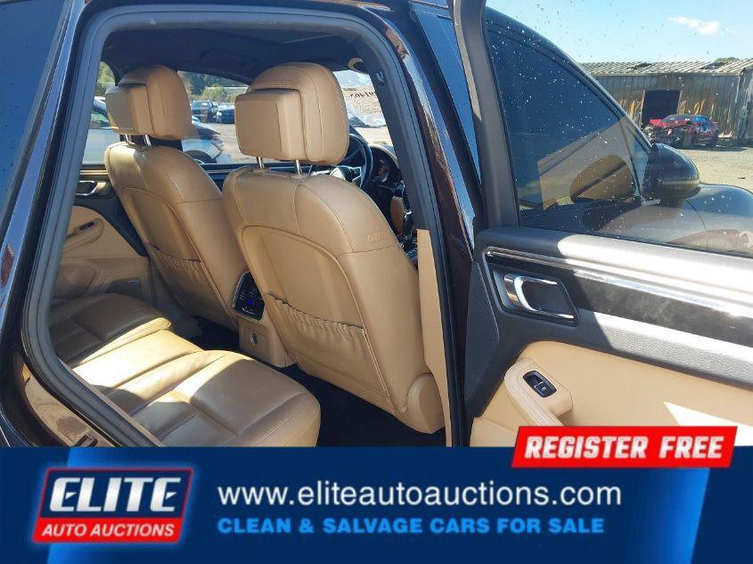 used 2017 Porsche Macan car