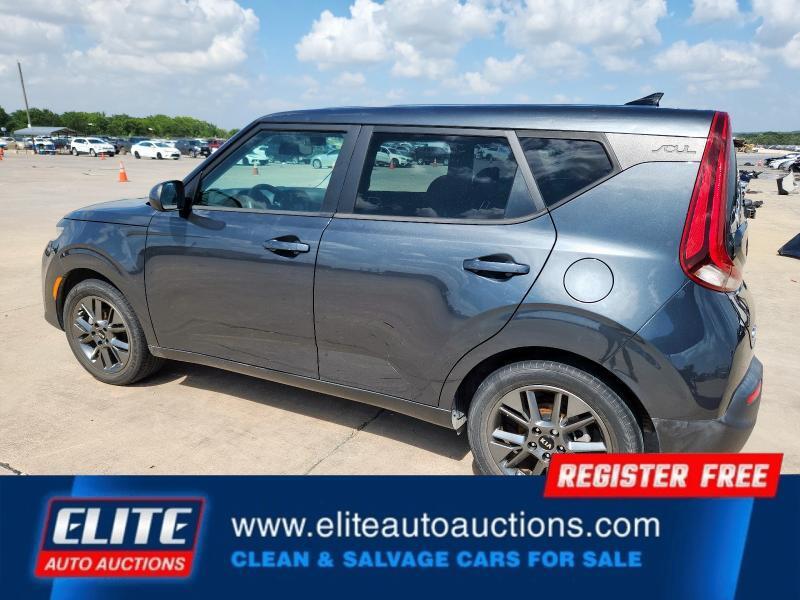 used 2021 Kia Soul car, priced at $3,912