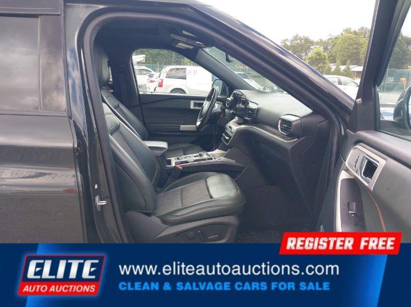 used 2022 Ford Explorer car