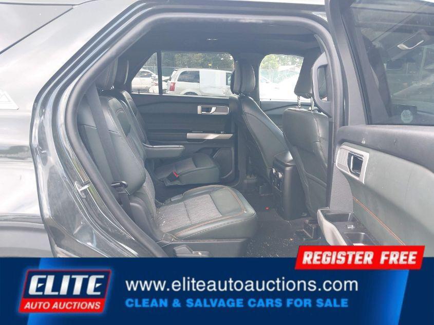 used 2022 Ford Explorer car