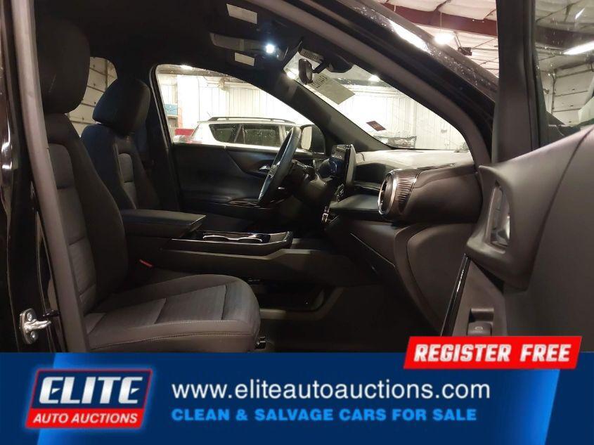 used 2025 Chevrolet Equinox car
