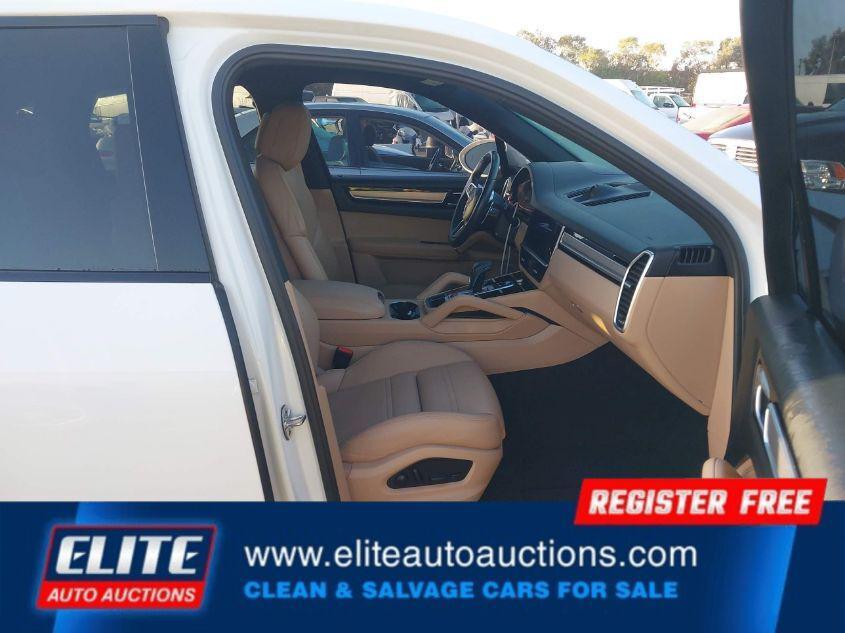 used 2022 Porsche Cayenne car