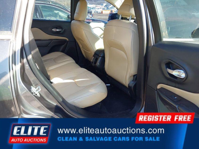 used 2015 Jeep Cherokee car, priced at $2,400
