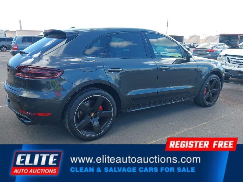 used 2017 Porsche Macan car