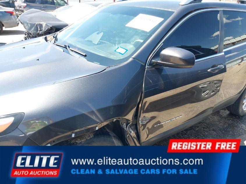 used 2016 Jeep Cherokee car, priced at $2,157