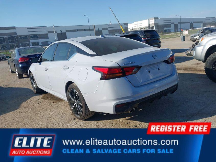 used 2025 Nissan Altima car