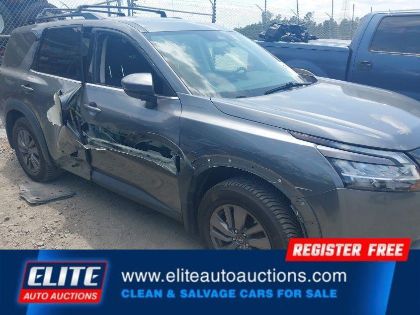 used 2022 Nissan Pathfinder car, priced at $13,500