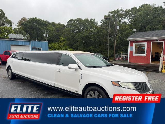 used 2013 Lincoln MKT car, priced at $19,300