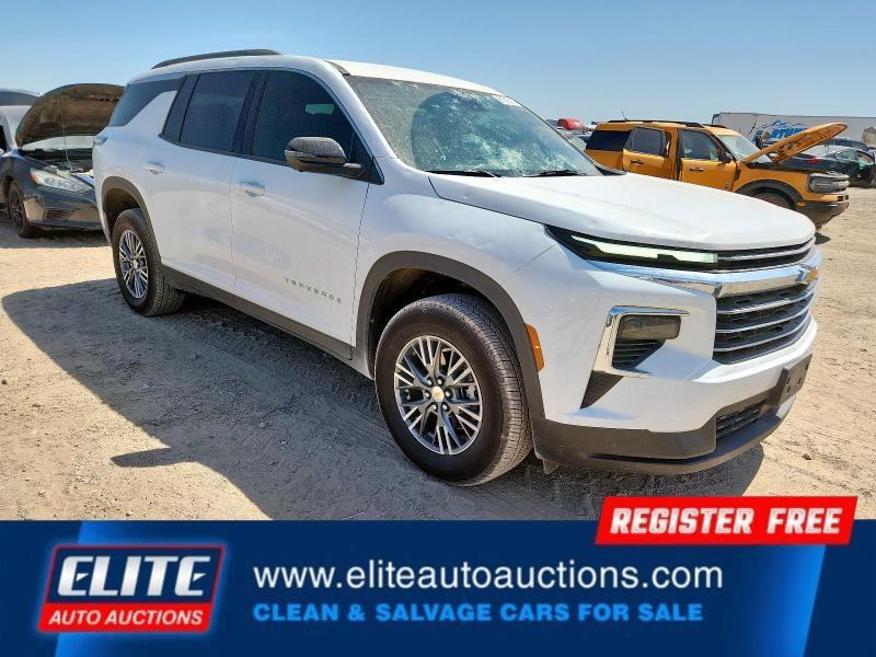 used 2025 Chevrolet Traverse car, priced at $10,725