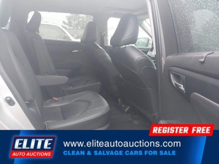 used 2023 Toyota Highlander Hybrid car