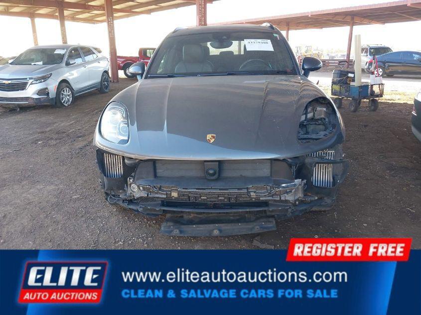 used 2015 Porsche Macan car