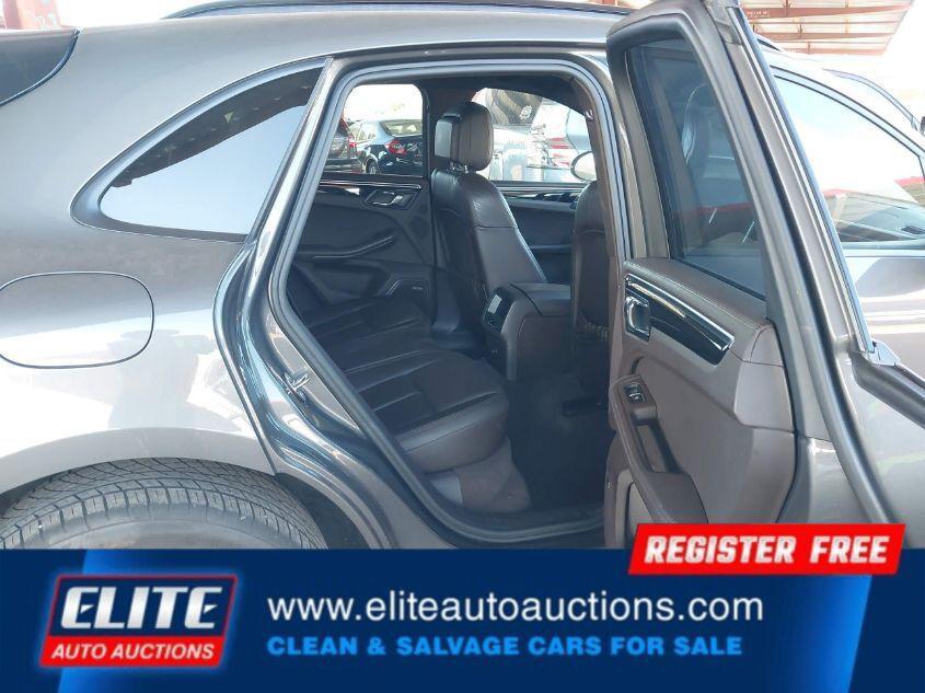 used 2015 Porsche Macan car