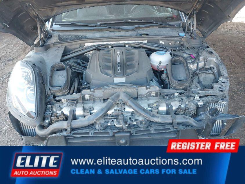 used 2015 Porsche Macan car