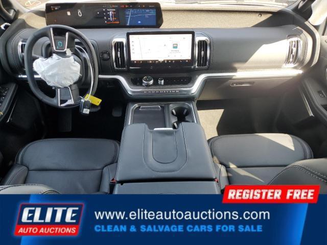 used 2025 Ford Expedition car, priced at $20,814