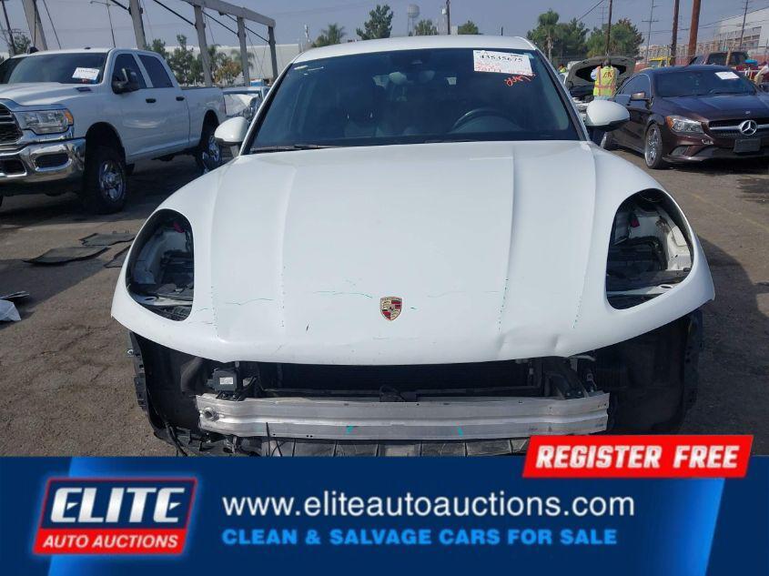 used 2018 Porsche Macan car