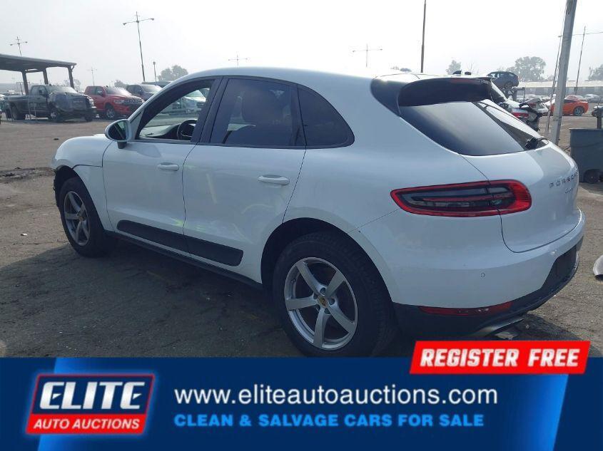 used 2018 Porsche Macan car