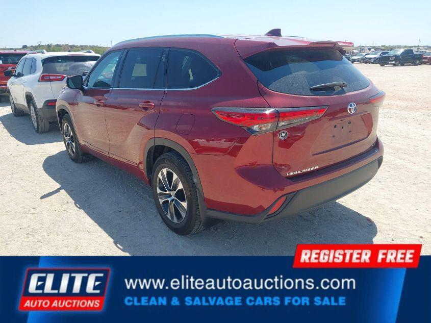 used 2021 Toyota Highlander car