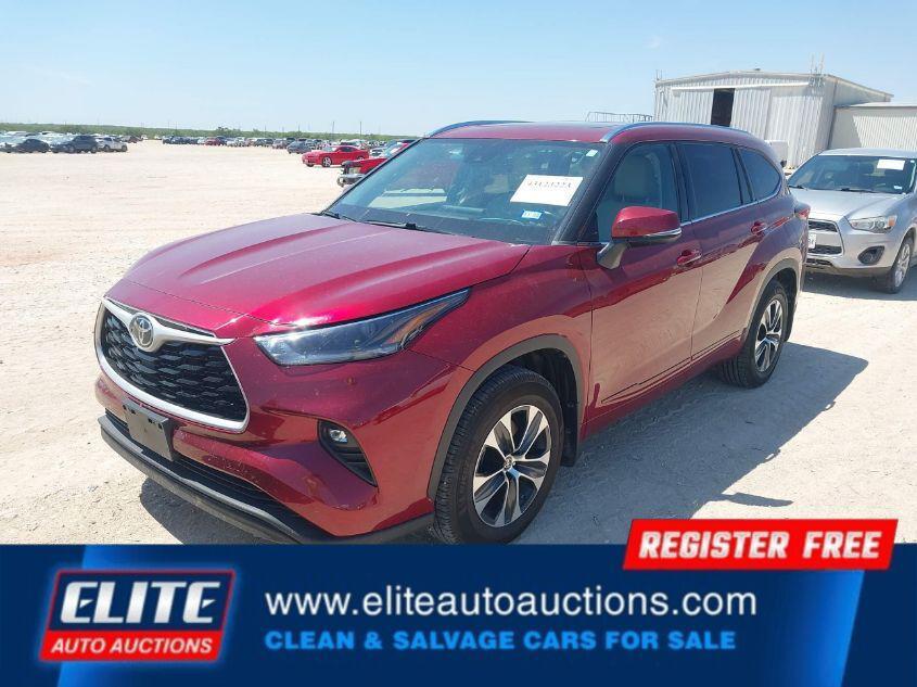 used 2021 Toyota Highlander car