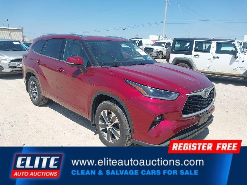 used 2021 Toyota Highlander car