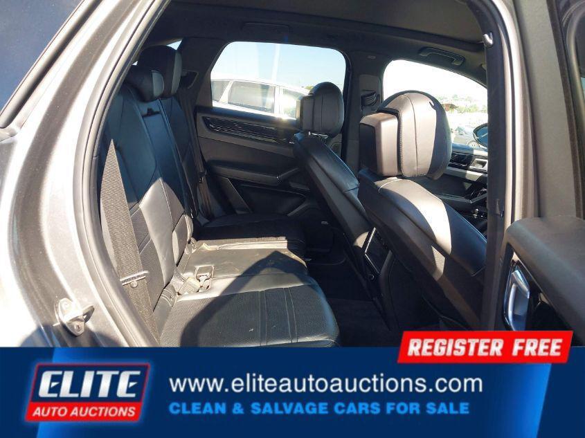 used 2019 Porsche Cayenne car