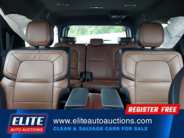 used 2024 Lincoln Navigator car, priced at $20,618