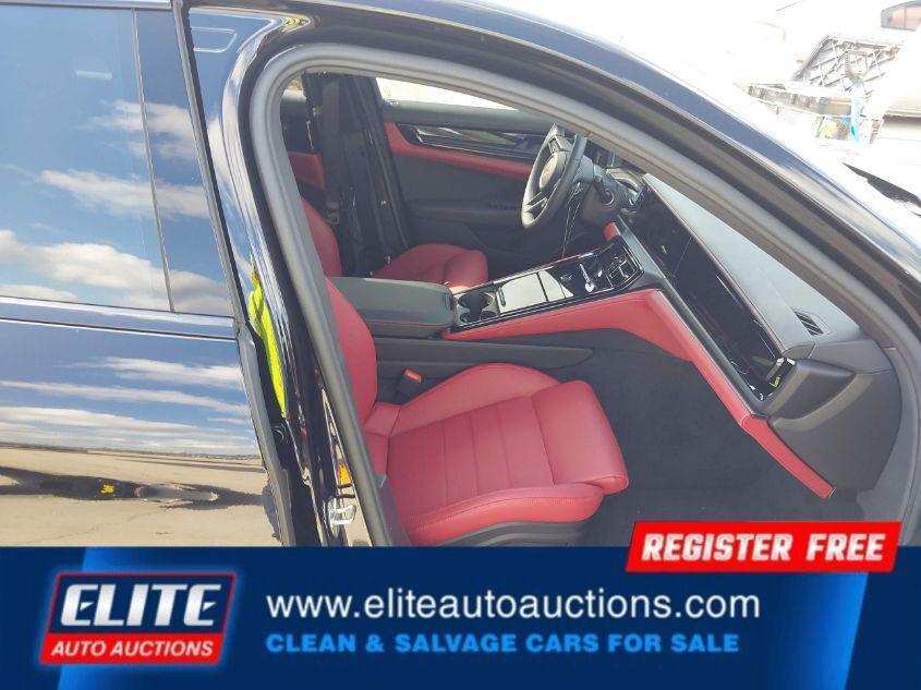 used 2025 Porsche Panamera car