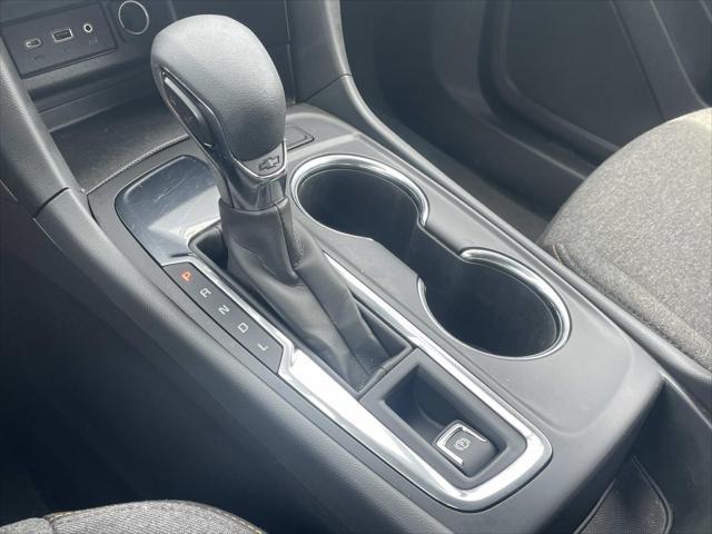 used 2023 Chevrolet Equinox car, priced at $24,900