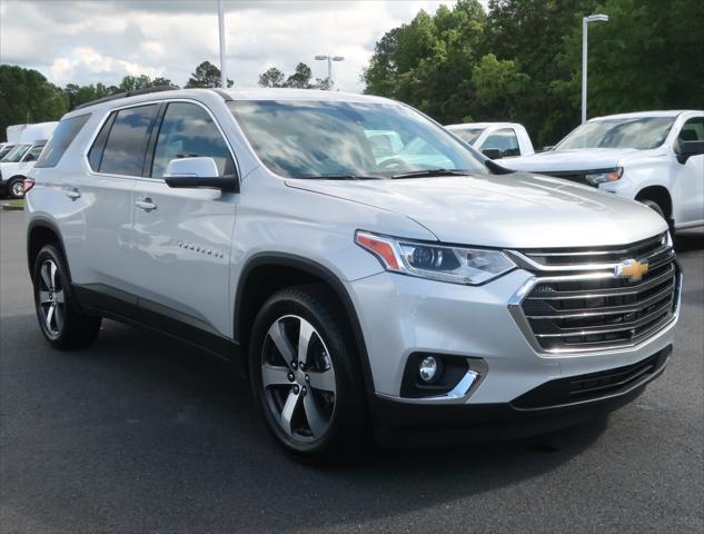 used 2021 Chevrolet Traverse car, priced at $33,996