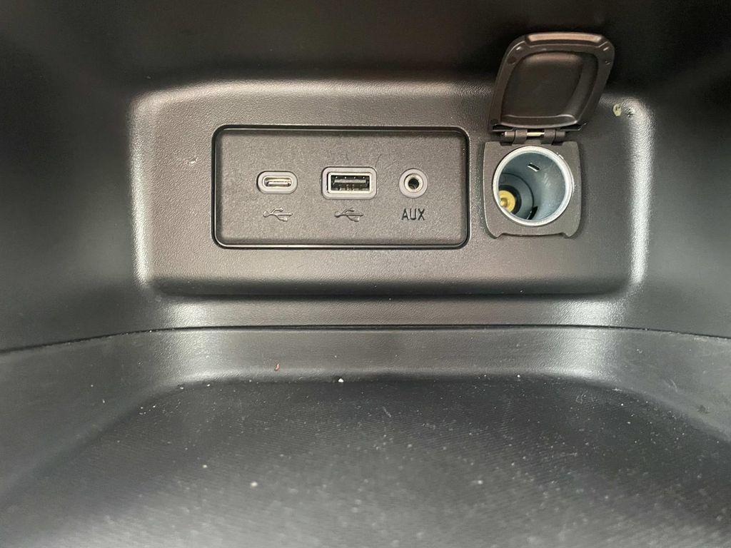 used 2022 Chevrolet Equinox car, priced at $21,300