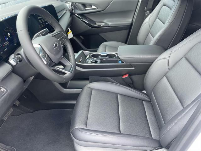 new 2026 Chevrolet Equinox car, priced at $38,025