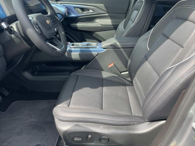 new 2025 Chevrolet Equinox EV car, priced at $48,685