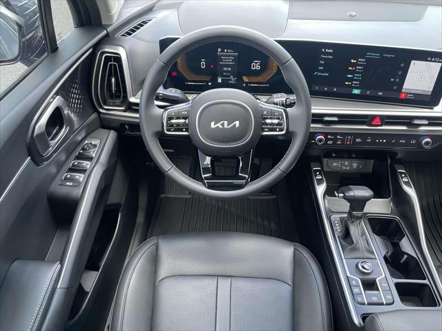 used 2024 Kia Sorento car, priced at $33,995