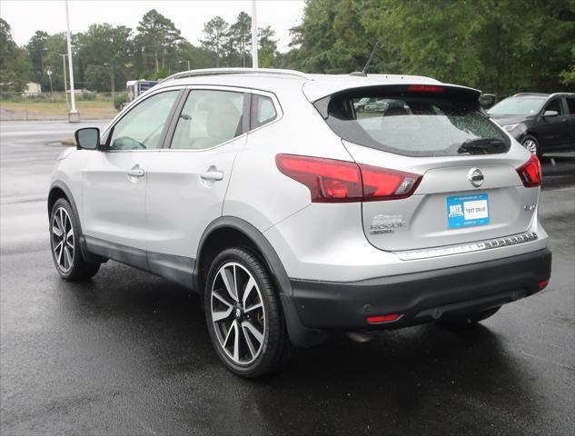 used 2019 Nissan Rogue Sport car, priced at $23,700