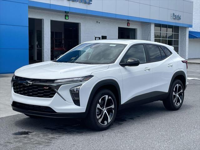 new 2025 Chevrolet Trax car, priced at $25,085