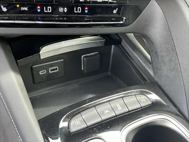 used 2023 Buick Envision car, priced at $26,900